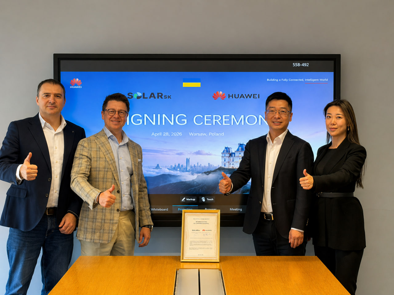 SOLARsk and Huawei Sign Strategic Partnership in Solar Energy and BESS