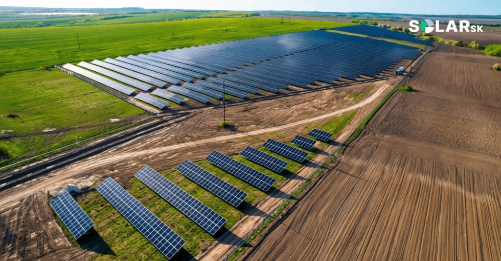 Invest in the Energy That Shapes the Future – Photo